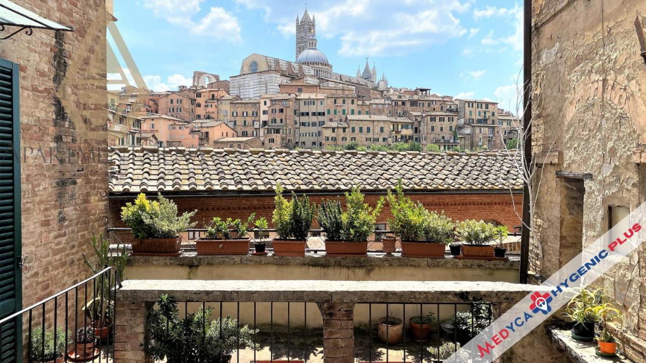 Camporegio 31- In Centro Con Vista Sul Duomo Siena Exterior photo