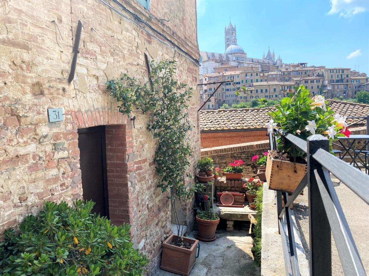 Camporegio 31- In Centro Con Vista Sul Duomo Siena Exterior photo